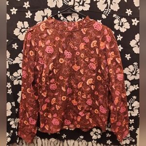 Women's Universal Thread Burgundy Shirt Size Small